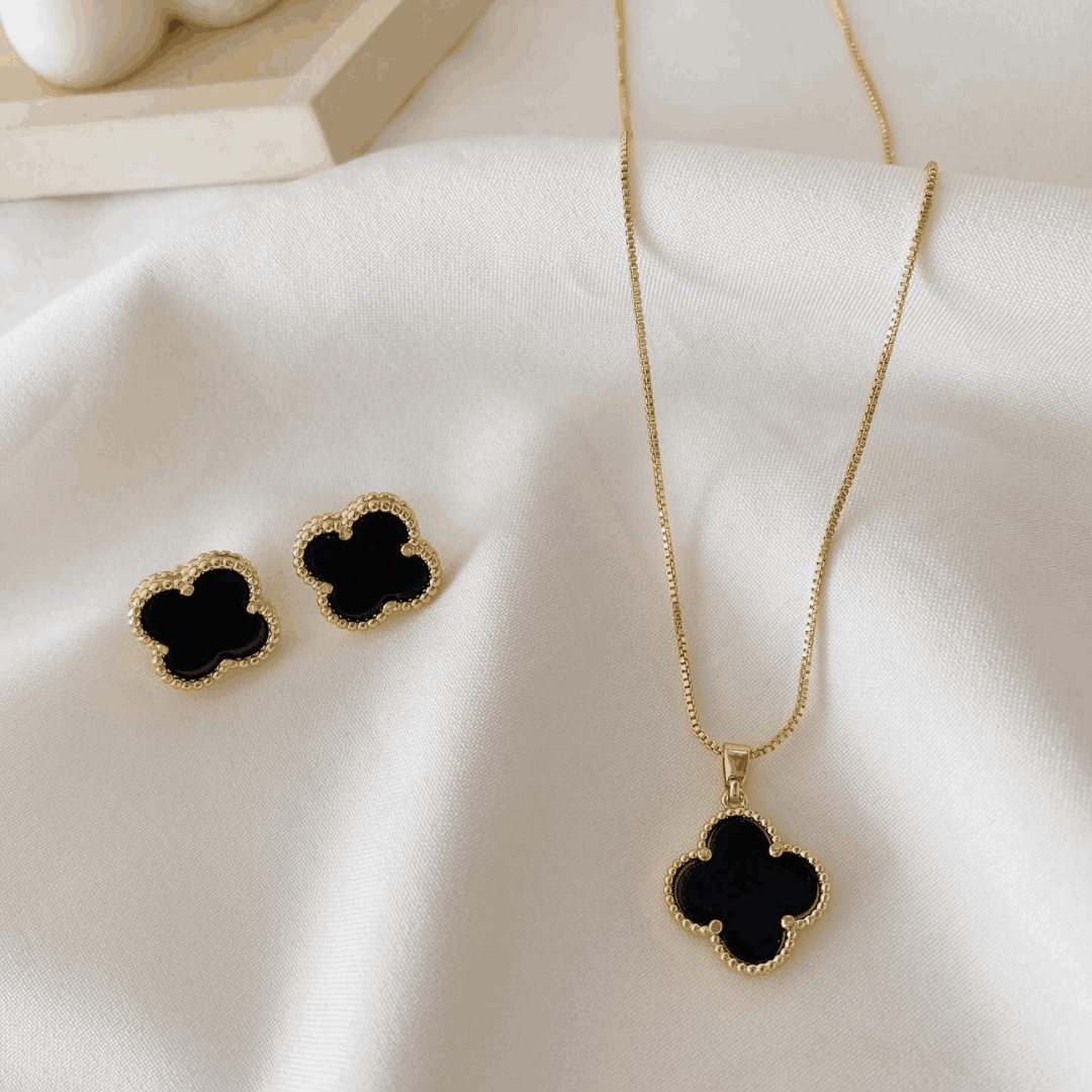 Leaf Pendant and Earrings set